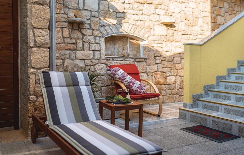 Holiday Home Sunce Dalmacije Mratovo Luaran gambar